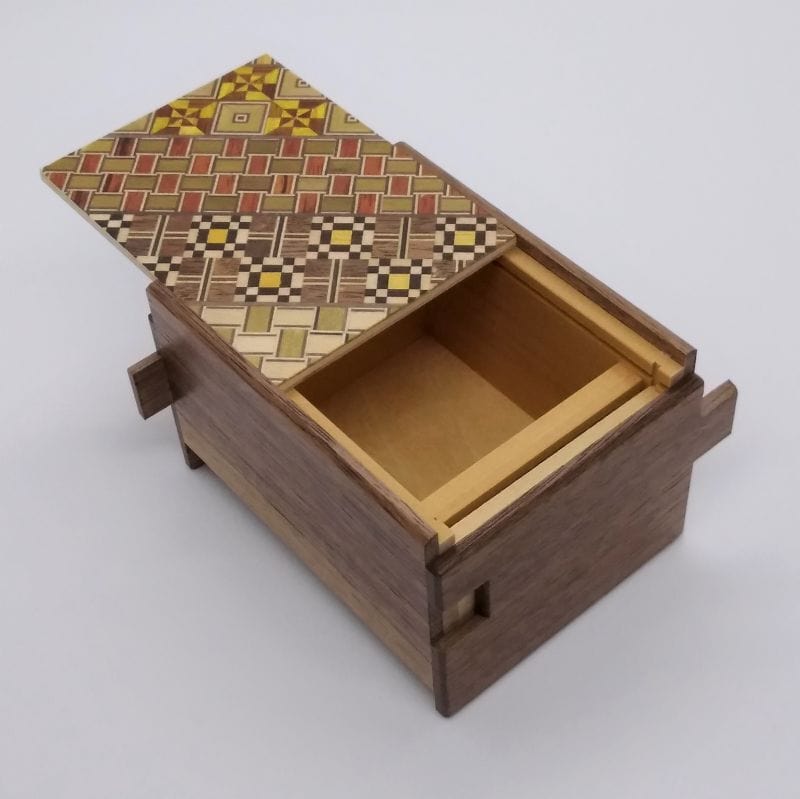 OKA CRAFT Japanese Puzzle Box Japanese Handmade Puzzle Box 3 Sun 12 Steps Yosegi/Walnut
