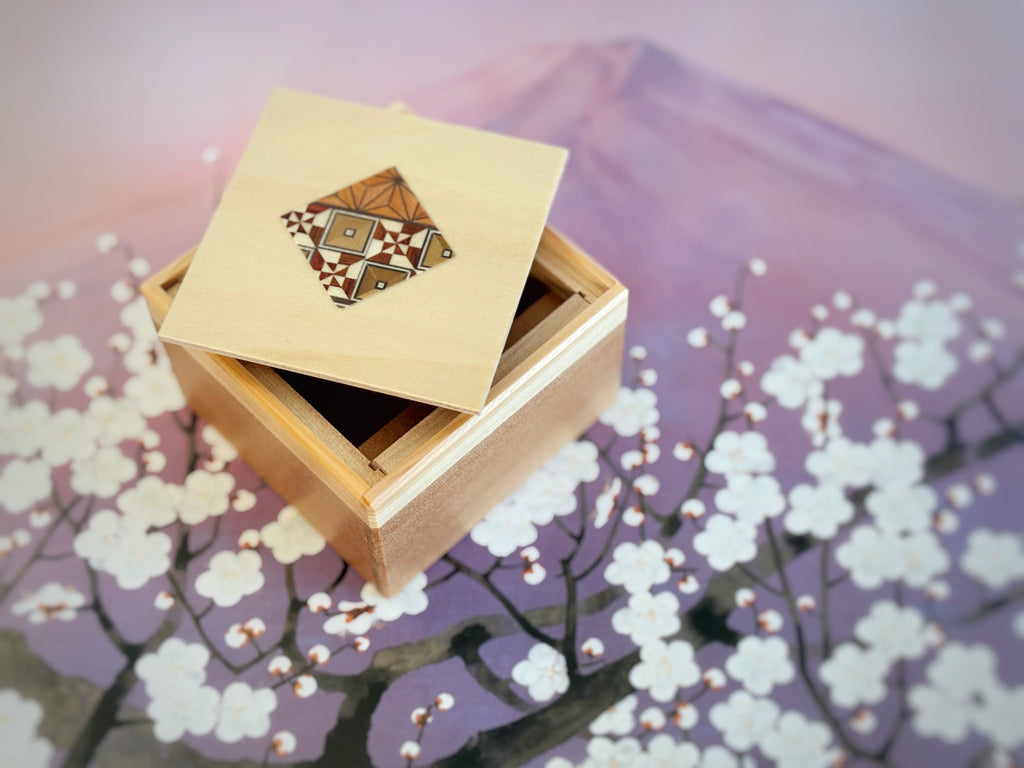 OKA CRAFT Japanese Puzzle Box Japanese Handmade Puzzle Box - Square 12 Step - One Point Yosegi
