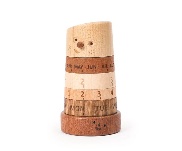 Woodful Life Amusement Rotating Calendar Wooden Man
