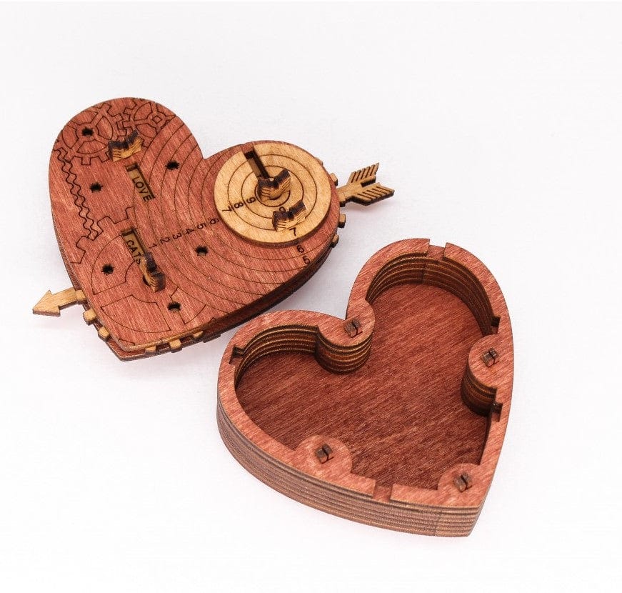 idventure Puzzle Box Tin Woodman's Heart. A mechanical box with a code lock. Prefect Valentine's Gift