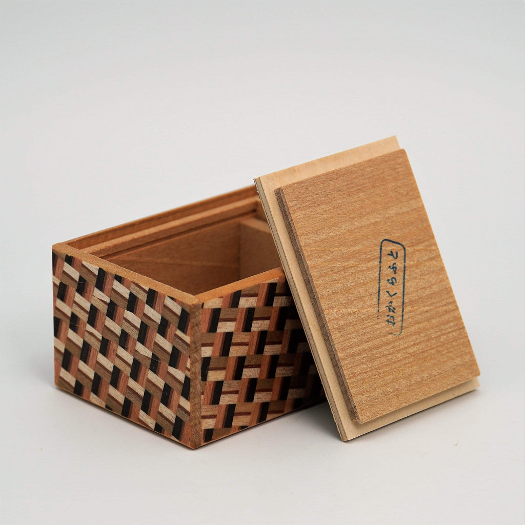 OKA CRAFT Puzzle Box Japanese Puzzle Box 3sun 12steps Yosegi / Kuzushi